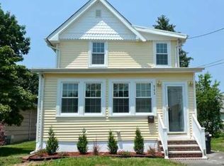 553 Voorhees Ave, Middlesex, NJ 08846