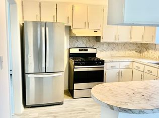 34 Brook St #1, Fall River, MA 02724