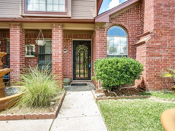 3rd image of 1236 Castleman Dr
