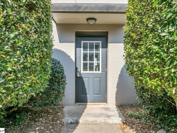 601 Cleveland St APT 8D, Greenville, SC 29601