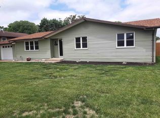 901 Hackberry Rd, North Platte, NE 69101