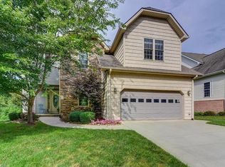 62 Driftstone Cir, Arden, NC 28704