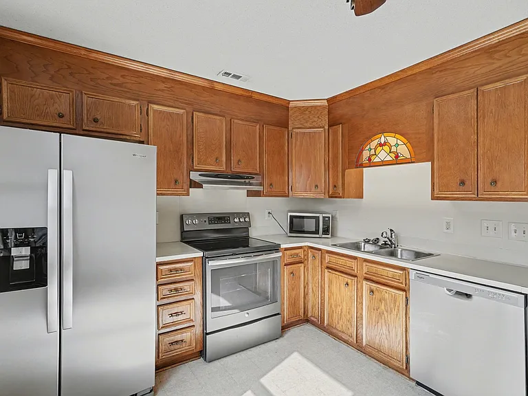 4019 Cranford Dr #C — Photo 10