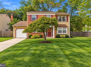 26 Lakeside Dr, Marlton, NJ 08053
