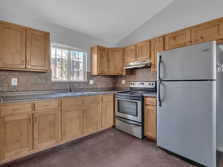 1127 N El Paso St #5 — Photo 5