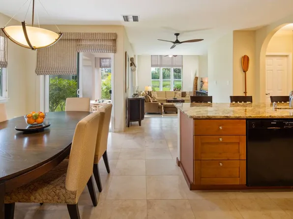 69-555 Waikoloa Beach Dr APT 902, Waikoloa, HI 96738