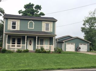 4730 Parker Rd, Hamburg, NY 14075
