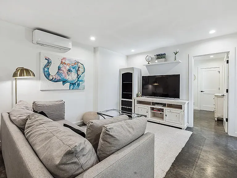 3417 Goyak Dr — Photo 10