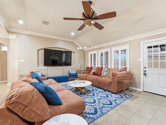 5th image of 25442 Lockspur Dr