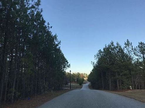 2nd image of 125 Parker Dr