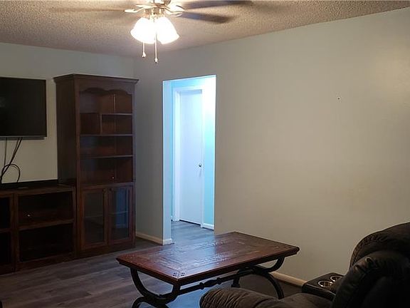 3rd image of 3190 Tobago Ct