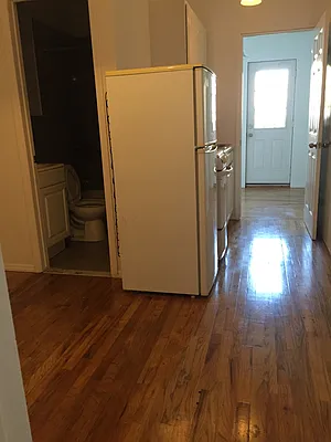 Rented by Grand & Co. | media 43