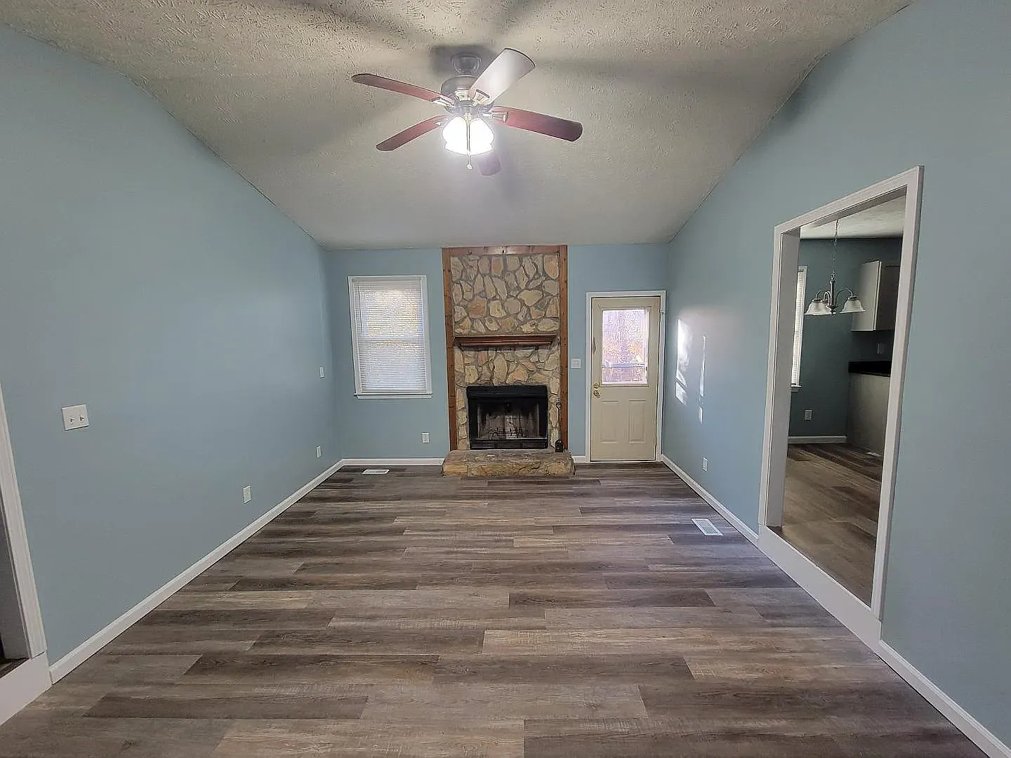 Oak Meadow Ct, Fayetteville — Photo 2