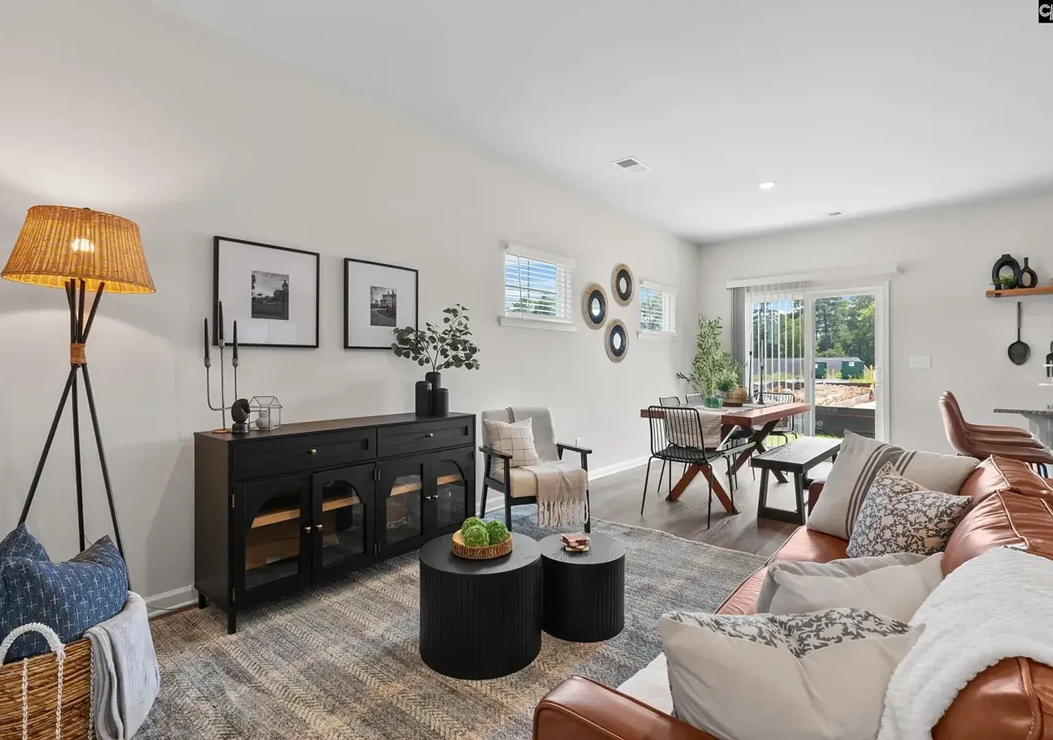 Beautiful 3-Bedroom 2.5 Bath Harbison Grove Community — Photo 3