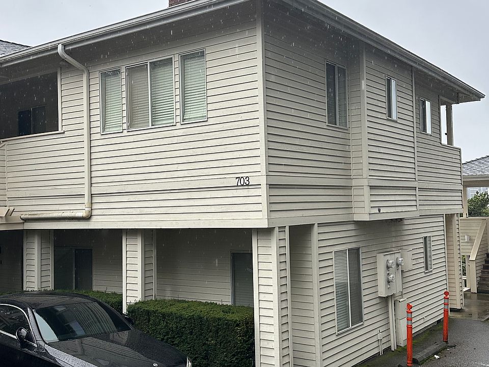 1st image of 703 122nd Ave NE Unit 703A