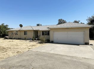 12247 E Clinton Ave, Sanger, CA