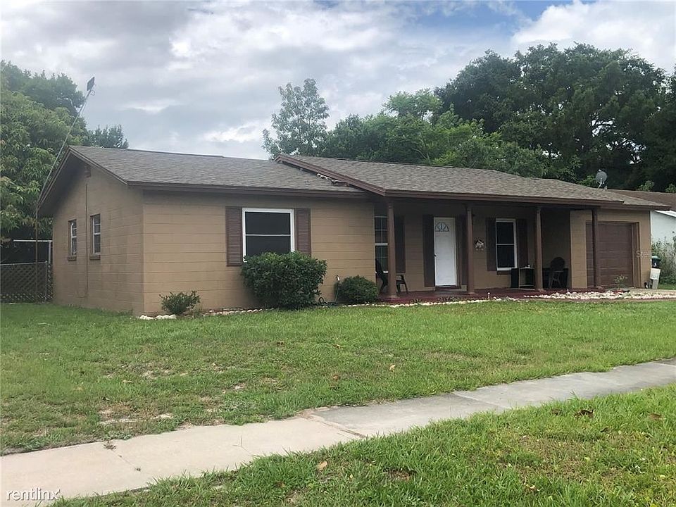 2nd image of 2822 Hearthstone Way