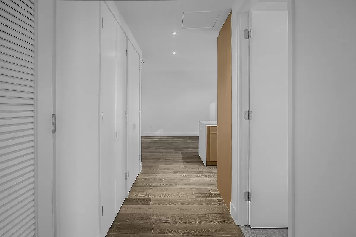 10 Nevins Street — Photo 4