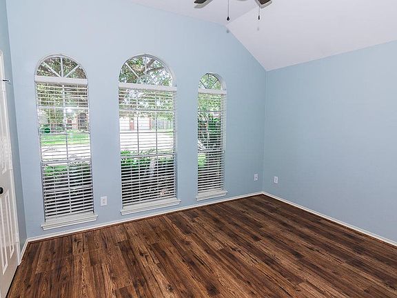 5th image of 3107 Willow Trace Ct