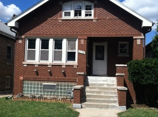 2108 Wenonah Ave, Berwyn, IL 60402