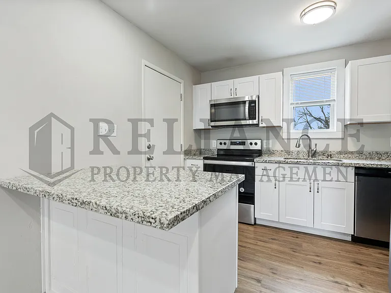 2722 N Holyoke St — Photo 10
