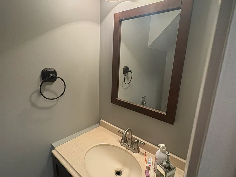 13 Clyde St — Photo 18
