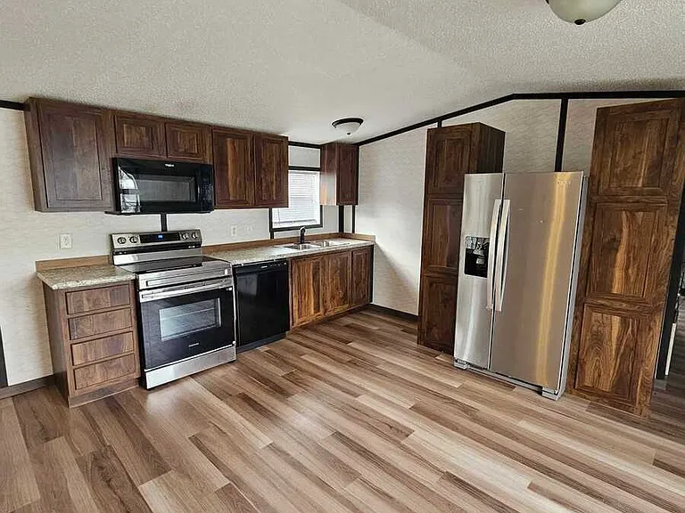 4614 E Old Trail Rd #64 — Photo 1