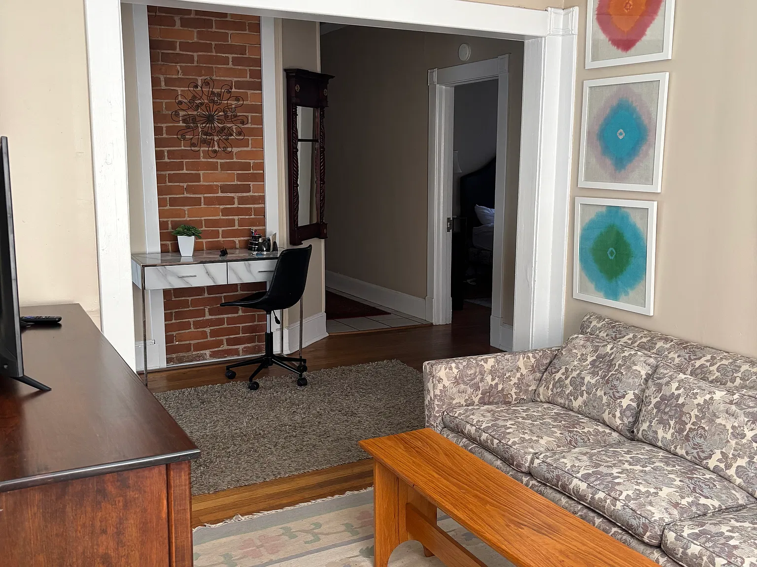 1 bed, 1000 sqft, $1,250 — Photo 4