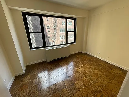 Rented by Olympia House Delaware LP | media 33