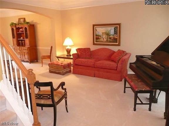 3rd image of 22298 Horseshoe Ln