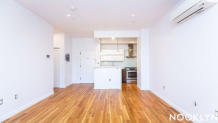 1st image of 474 Grand Ave #2L