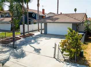 145 Olivetree Dr, Perris, CA 92571