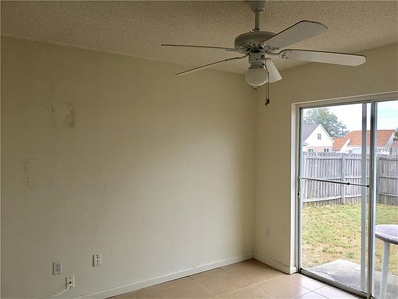 5th image of 704 Belvoir Dr