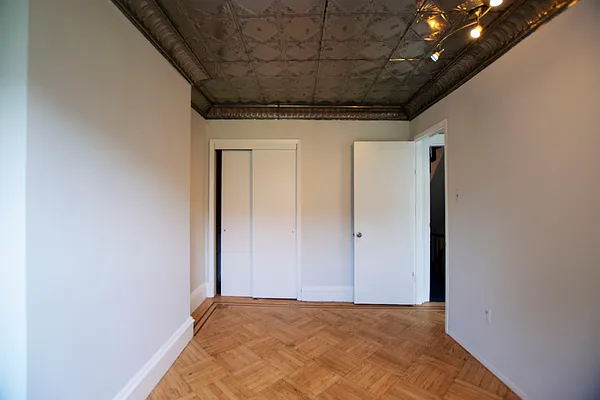 Rented by Brownstone Real Estate | media 33