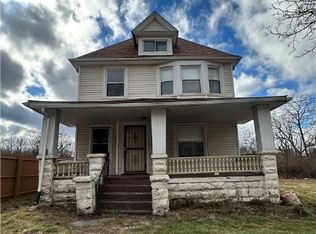 1828 Noble Rd, East Cleveland, OH 44112