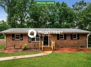 214 Forest Park Rd, Matthews, NC 28104