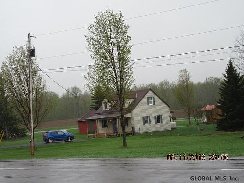 3rd image of 1068 STATE HIGHWAY 20