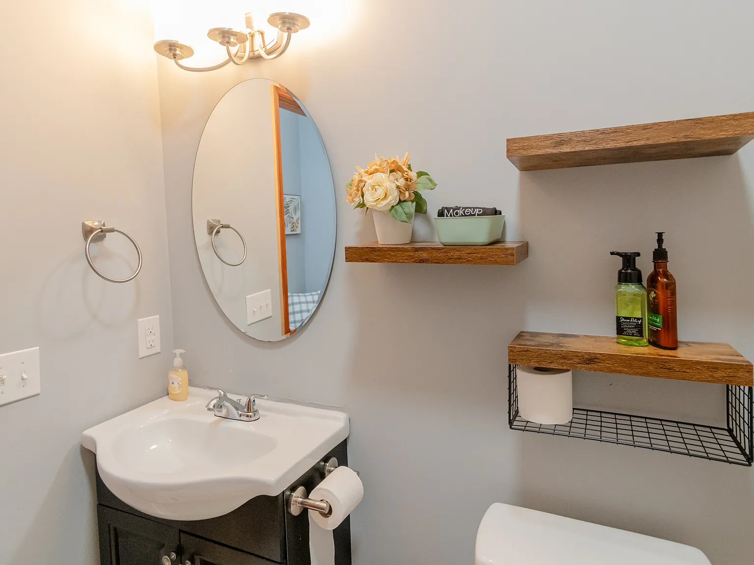 2 bed, 1100 sqft, $2,900 — Photo 3