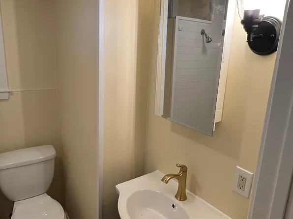 52 Washington St #10, Peabody, MA 01960