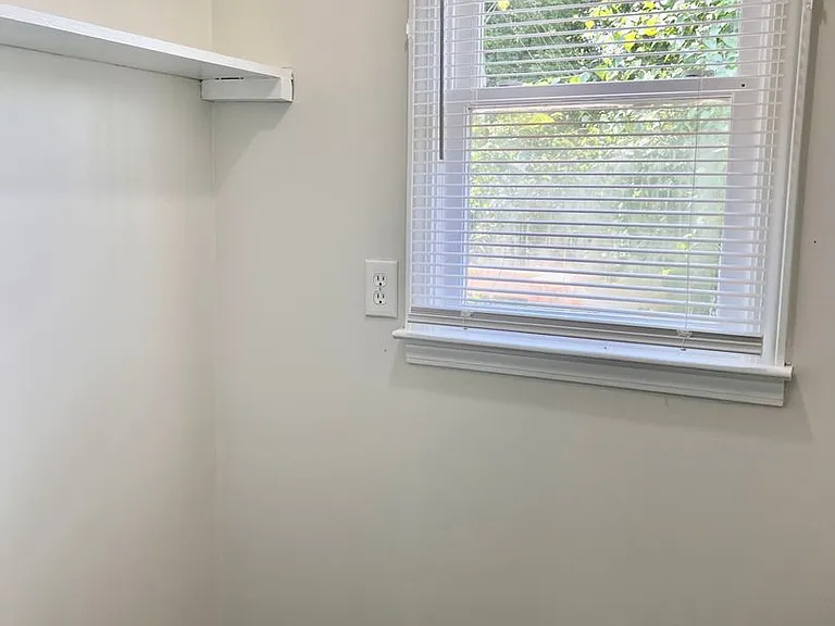 1438 Franklin St — Photo 14