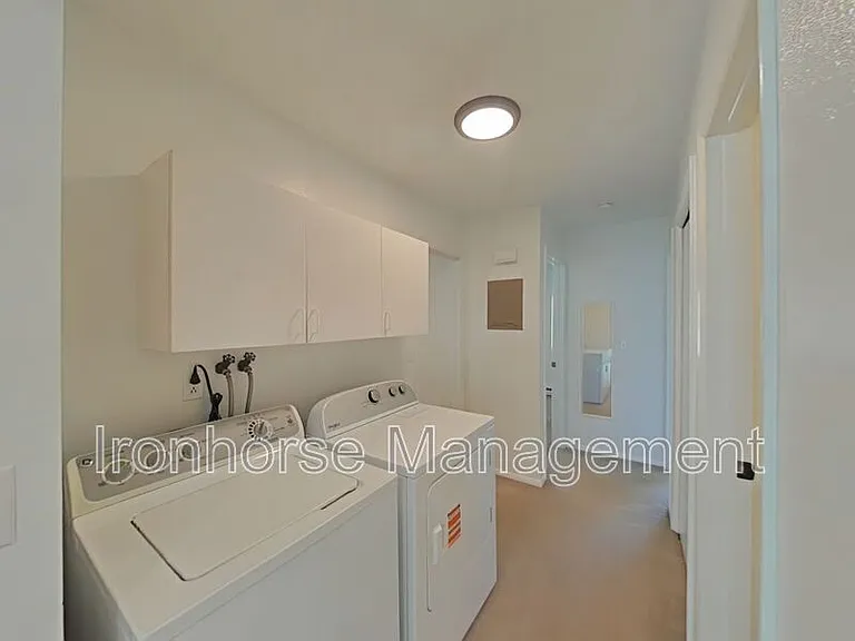 515 S 15th Ave #A — Photo 18