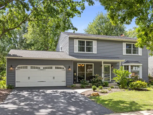 1434 Culpepper Dr, Naperville, IL 60540