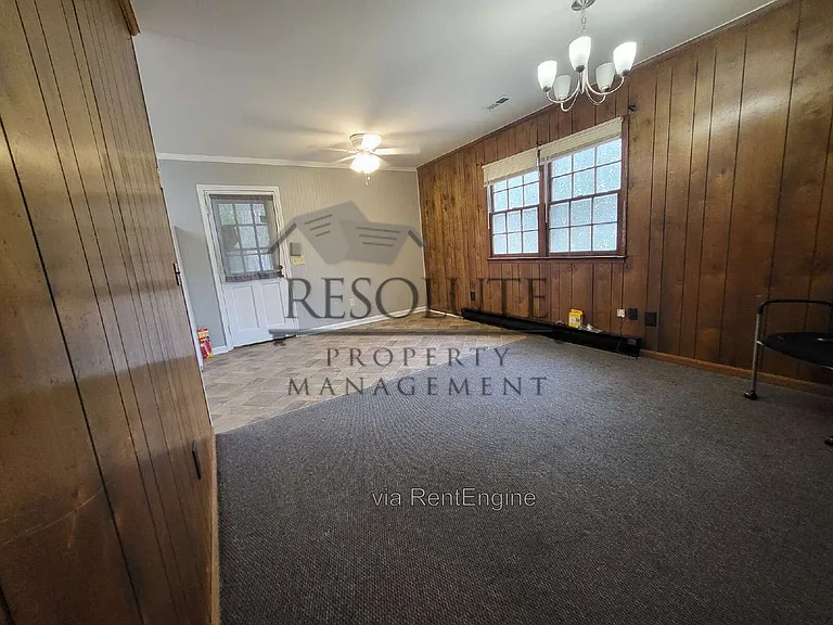 2420 Keith Dr — Photo 15