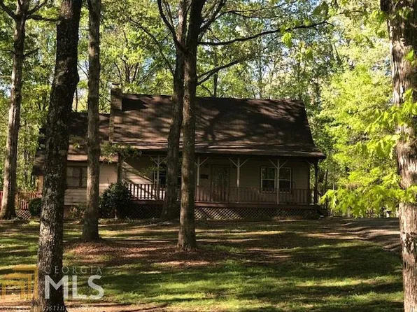 140 Deerwood Ct, Bogart, GA 30622