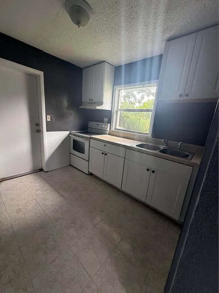 1 bed, 1.0 bath, 1000 sqft, $1,500 — Photo 3