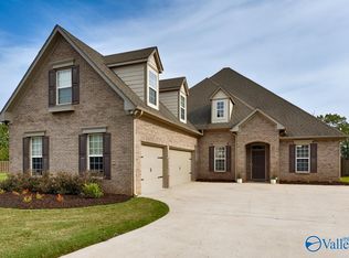 1 Crimson Cloud SW, Huntsville, AL 35824