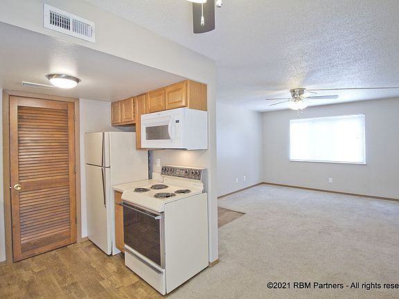 2nd image of 1711-1713 N Main St #1713-D