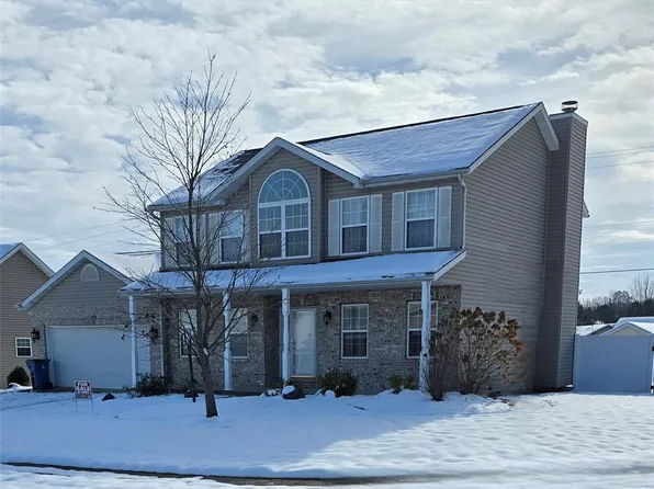 7097 Stallion Dr, Edwardsville, IL 62025