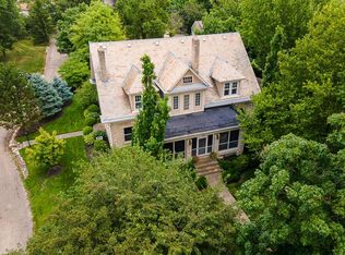 987 Grandview Ave, Columbus, OH 43212