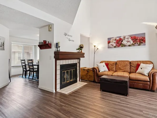 4166 S Mobile Circle #F, Aurora, CO 80013